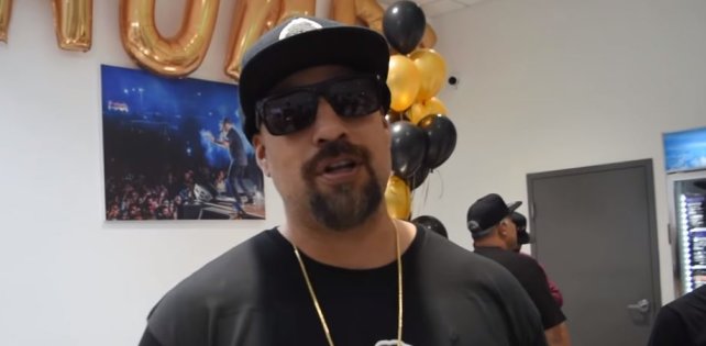 B-Real из Cypress Hill открыл в Калифорнии магазин, где продаёт марихуану