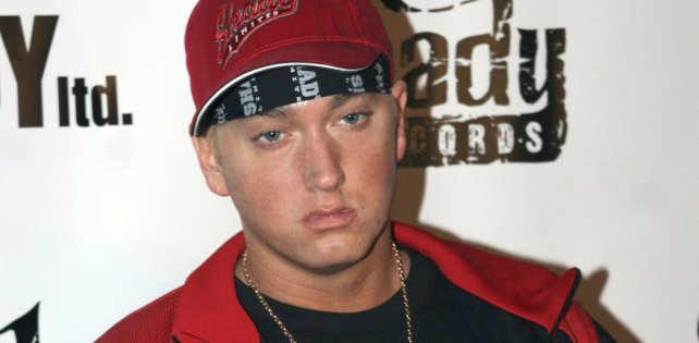 ​В сети появился еще один неизданный трек Eminem «Everything», записанный более 10 лет назад
