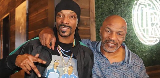 ​Snoop Dogg комментировал бой Тайсона и Джонса. Теперь рэпер хочет $15 млн за работу комментатора