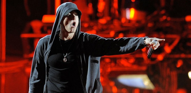 Eminem — первый после Beatles с 4 песнями в топ-20 одновременно