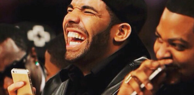 Drake добил Мика Милла, прямо на концерте устроив показ мемов c Миком 