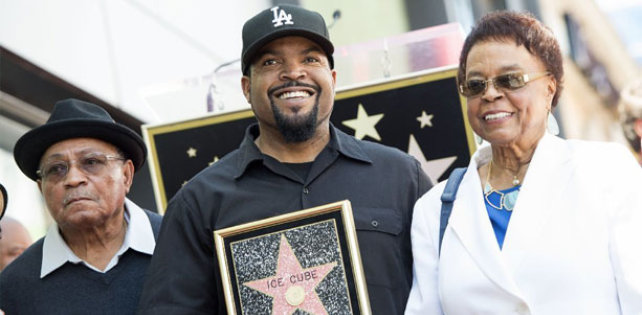 ​Ice Cube получил свою звезду на Голливудской «Аллее славы»