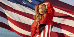 Фотосессия Beyonce в купальнике и американском флаге
