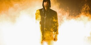 ​Eminem отметил 10 лет без наркотиков и показал специальную медаль