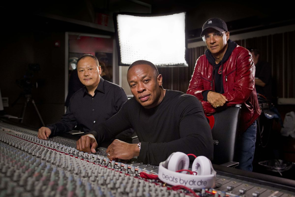 dr dre and apple