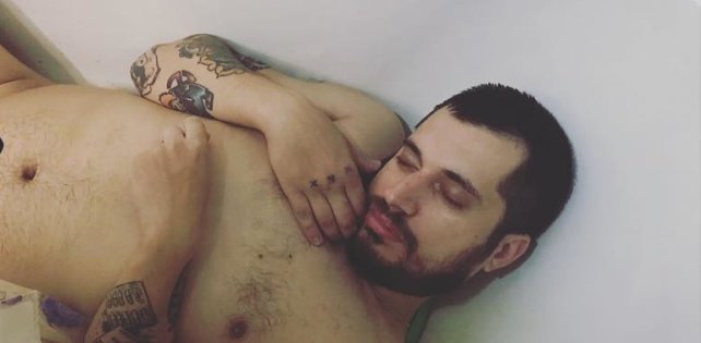 ​«До встречи в новом мире»: Паша Техник сообщил, что лег в лечебницу