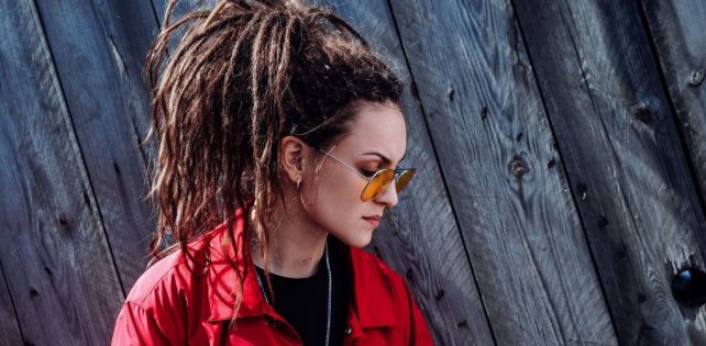 Катя Drummatix покинула группу ГРОТ