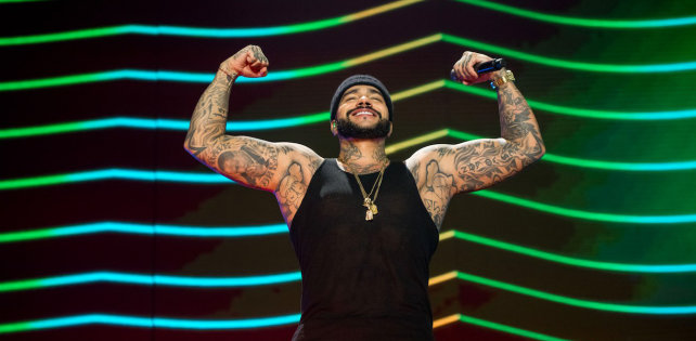 «Мы же не призываем наших фанатов не ходить на твои бои»: Тимати обратился к Хабибу Нурмагомедову