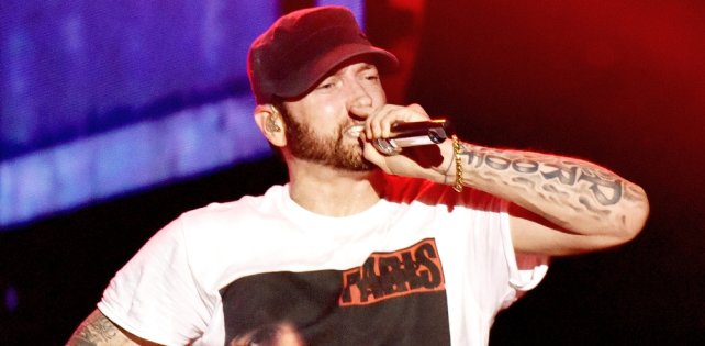 Девятый альбом Eminem подряд дебютировал на первом месте. Есть лишь один рэпер с лучшим результатом
