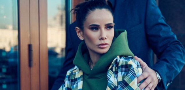 Айза выпустила трек «Я ХЗ ТП», который для неё написал Ресторатор