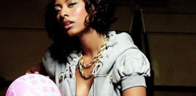 Смотри видео: Keri Hilson ft. Lil Wayne - "Turnin Me On"