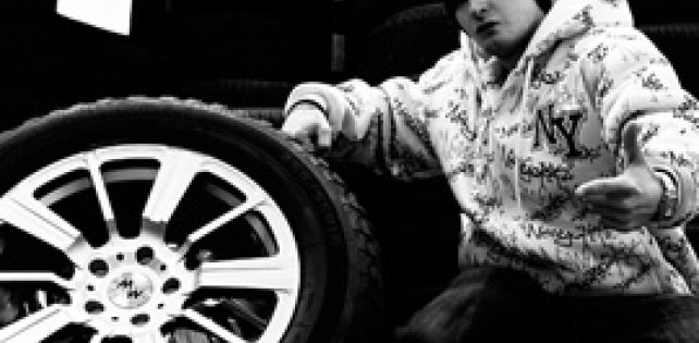 За месяц Dzham выпустил сразу два альбома