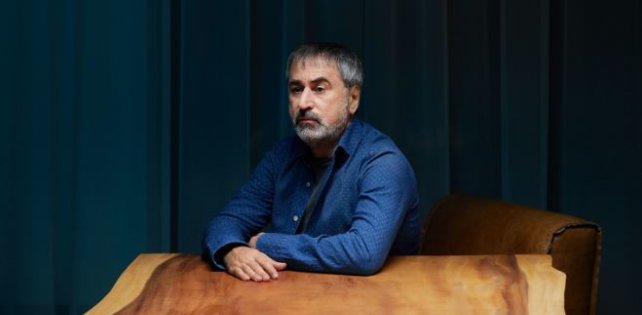 «Одним из первых мне написал Баста»: отец Децла дал большое интервью Сергею Минаеву