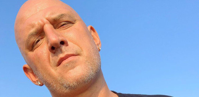 Потап выпустил новый лирический альбом и клип со стриптизершами