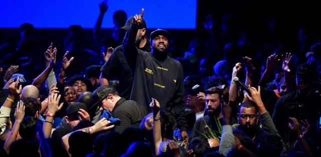 ​Канье Уэст анонсировал еще один альбом — он должен выйти на Рождество