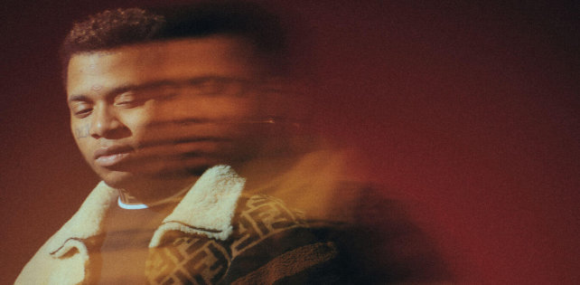 Жак Энтони в свой день рождения выпустил новый трек «sadness»