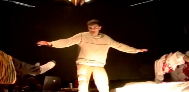 ​Хаски исполнил новые треки и устроил перформанс о том, как дух тигра вселился в дилдо и убил людей