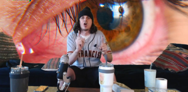 Рэпер установил новый мировой рекорд по фристайлу: 33 часа и 33 минуты