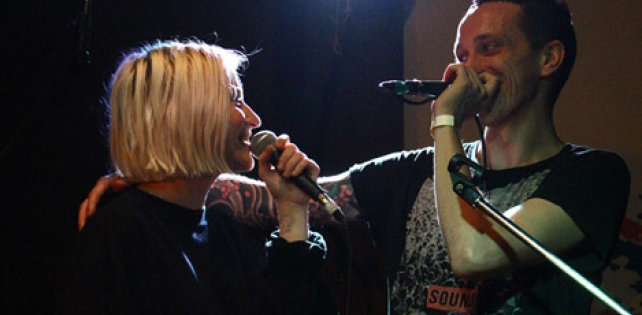 «Зачем ты меня предал? Зачем ты меня бил?»: Тося Чайкина написала песню про Ассаи