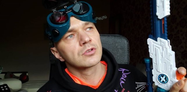 ​«У нас уловками отбирают права и свободы»: Влади призвал голосовать против поправок в Конституцию