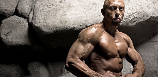 Серёга и парень Бузовой могут оказаться в суде из-за «Чёрного бумера»