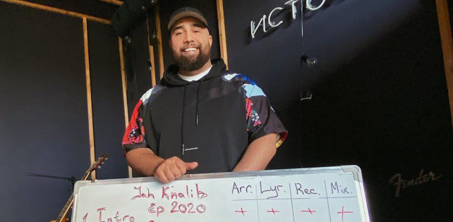 Jah Khalib выпустил ЕР «Баха и Дмитрий Карантино» 