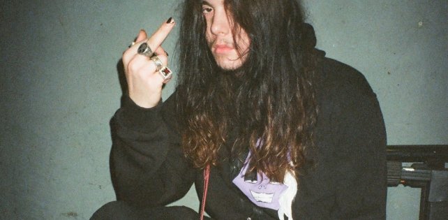 Слушаем новый ЕР White Punk «Мрачные тени»