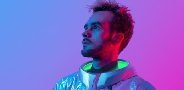 Спэйскид выпустил дебютный альбом «Адаптация»