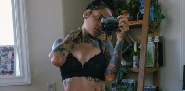 ​Kehlani совершила каминг-аут и снялась в горячей фотосессии для бренда нижнего белья Рианны