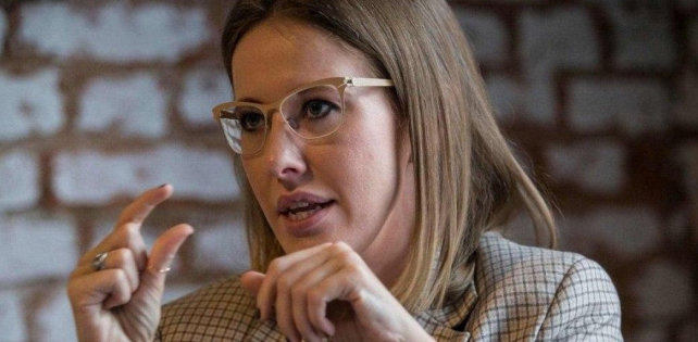 «Я выложу, как ты сосёшь»: Soda Luv снимает девушек на видео. Собчак угрожает ему уголовным кодексом