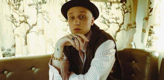 T-Fest «Solitude»: новый трек о расставании с девушкой, которую «знают все»