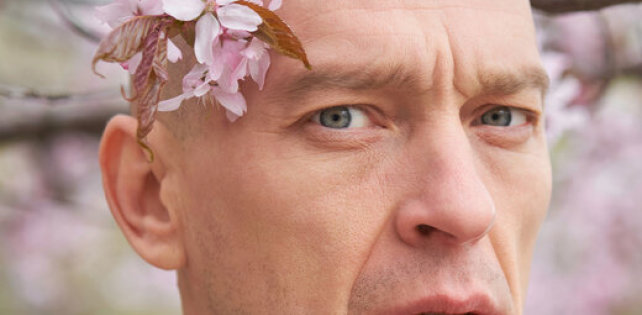 Беспокойный городской ландшафт в новом видео Chonyatsky «Соцреализм».