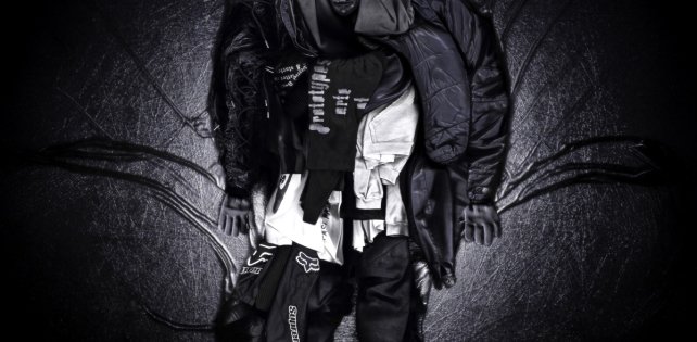 Saluki выпустил сезонный альбом-конструктор «Большие куртки» для тех, кто любит свои перепады настроения.