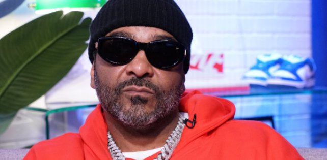 Jim Jones выступил в защиту Drake в его противостоянии с Universal Music Group.