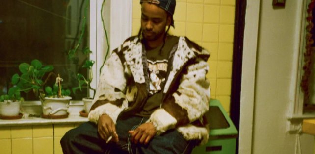 Канадец SAFE выпустил утонченный ноктюрн «Red Rover» — подарок ценителям полуночного R&B.