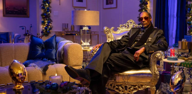 Snoop Dogg выступит в перерыве футбольного матча NFL «Детройта» и «Миннесоты» на Рождество.