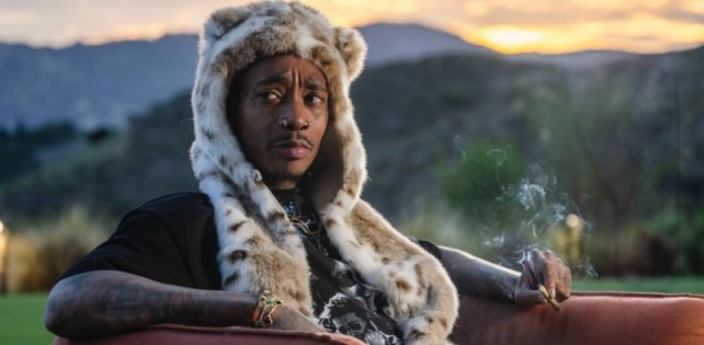 Wiz Khalifa заочно приговорен к 9 месяцам тюрьмы в Румынии за хранение марихуаны.