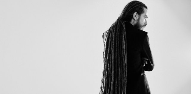 Новая версия трека Децла «Слезы» появится 30 января.