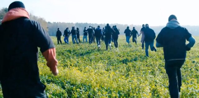 Выходит фильм об отечественных футбольных болельщиках