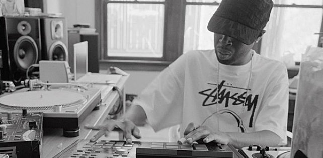 Компания Stussy выпустила одежду в память о J.Dilla