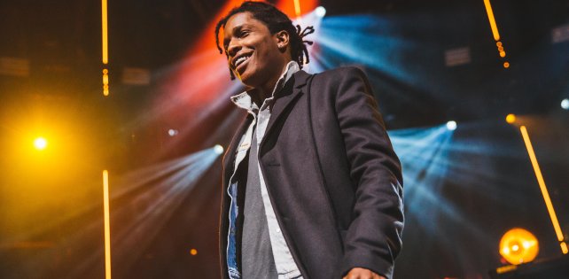 На iTunes Festival выступили Pharrell Williams и A$AP Rocky
