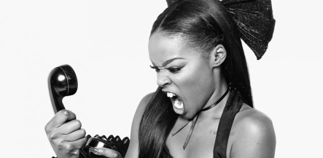 Лед, роботы и танцы - Azealia Banks выпустила новое видео