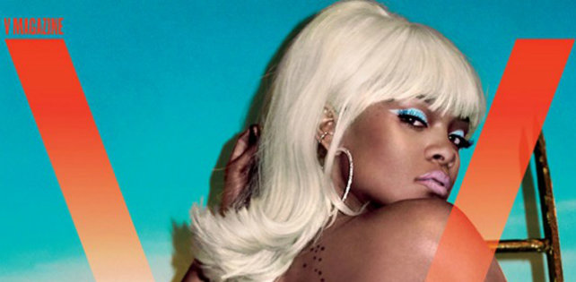 Rihanna дразнит фанов коротенькой песней и новым образом