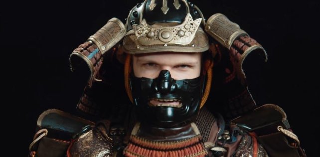 Блогер Ларин переделал песню «Копы» Грибов и вызвал на Versus Rickey F