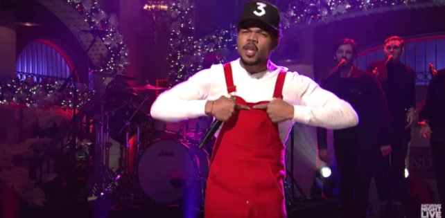 ​Праздник к нам приходит: лайвы Chance The Rapper на  шоу SNL