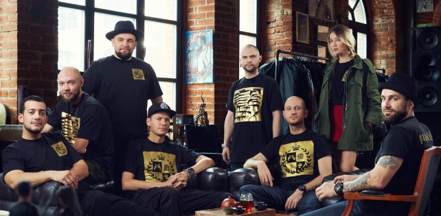 «У меня нет работы, может, возьмешь к себе?»: команда «Газгольдера» рассказывает о Басте