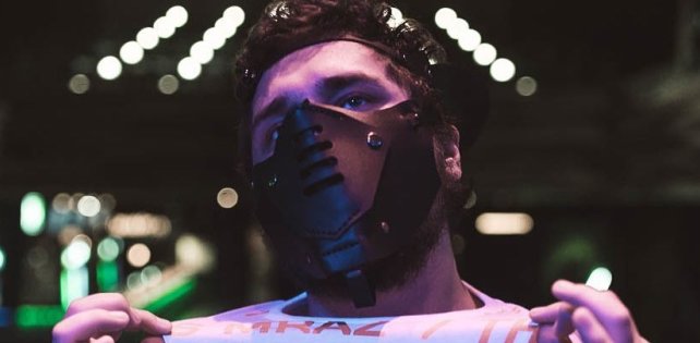 ​«Кровь на микро»: Thomas Mraz продолжает выпускать песни по воскресеньям