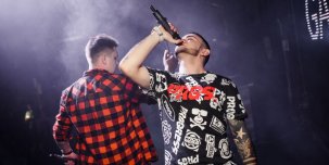 Группа Gazirovka, авторы хита про «танцы в моей кровати», выпустили дебютный альбом «Neboblaka»