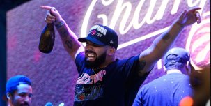 ​Drake выпустил два новых трека, чтобы отпраздновать победу Торонто в финале НБА