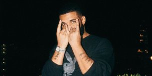 ​Drake набил провокационное тату с The Beatles, обогнав легендарную группу по количеству хитов